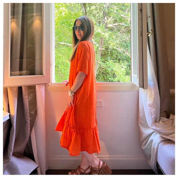 04 MADE IN ITALY 🇮🇹 LINEN  DRESS WITH LACE DETAILS 

Posh live ITALY - Picture 3 of 5